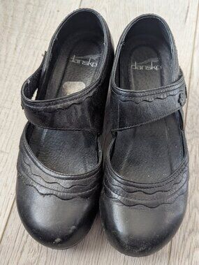 Black Dansko leather Mary Jane shoes size 37